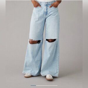 AMERICAN Distressed Leg Jeans
